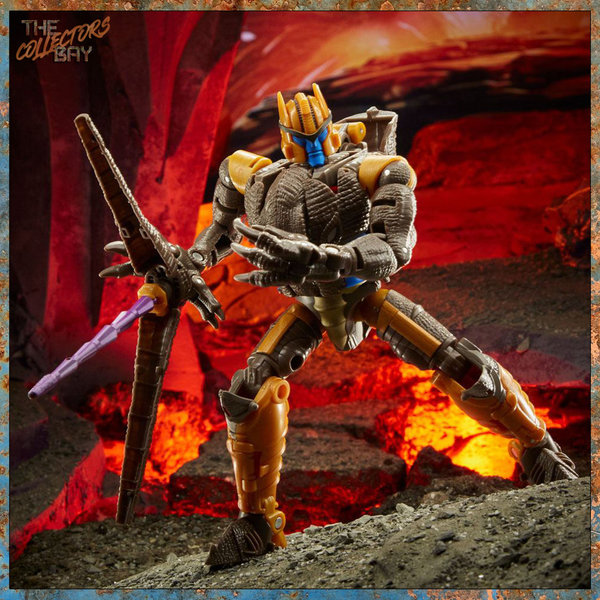 Hasbro Transformers WfC Kingdom Dinobot (Voyager Class)