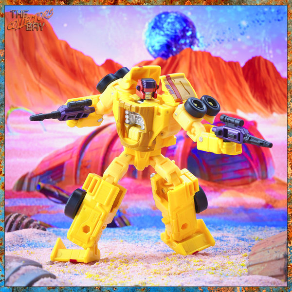 Hasbro Transformers Legacy Dragstrip (Deluxe Class)